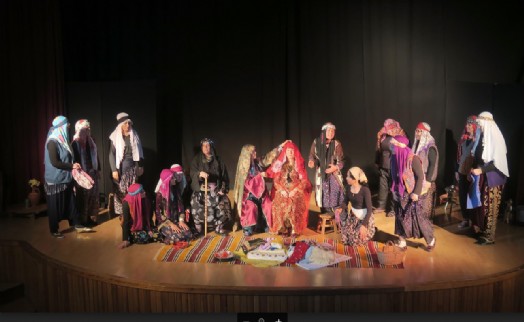 Foça'da 'Bozkır Güzellemesi' eseri sahnelendi