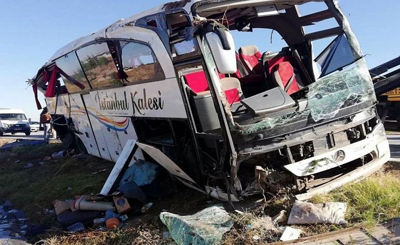 Afyon'da feci kaza: 1 ölü 40 yaralı