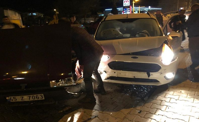 AK Parti'li Belediye Başkanı kaza yaptı