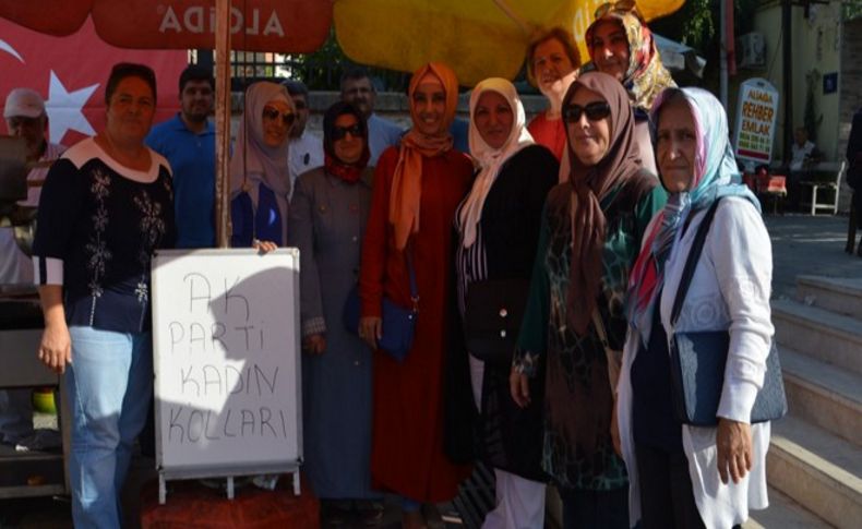 AK Partili kadınlar şehitler için lokma döktürdü