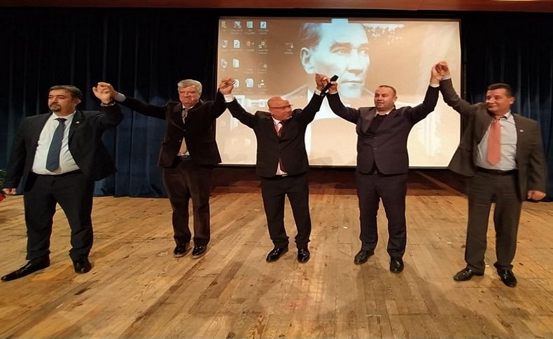 CHP Narlıdere'de Mesut Durgun ilçe başkanı seçildi