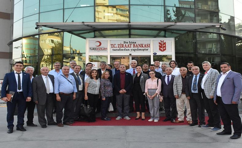 İYİ Parti üyelerinden 'Barış Pınarı Harekatı' destek için kan bağışı