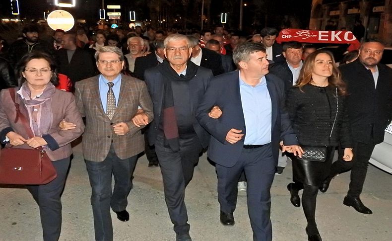İYİ Partili Çıray'dan CHP'li Oran'a destek