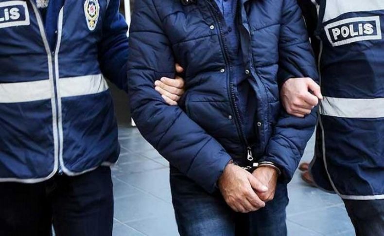 İzmir'de uyuşturucu operasyonu 2 gözaltı