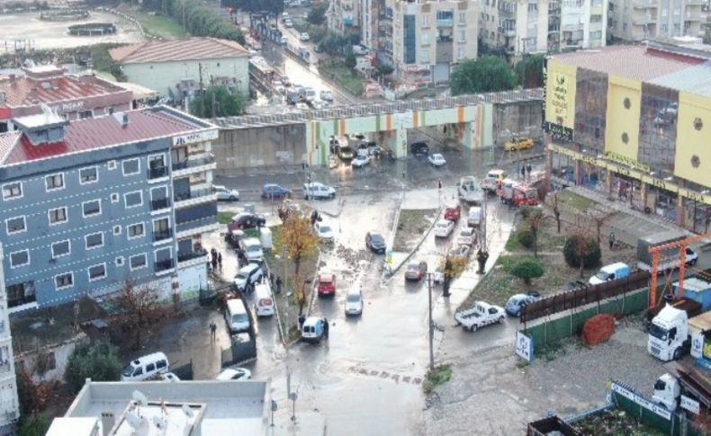 İzmir'deki selin boyutu gün ağarınca ortaya çıktı