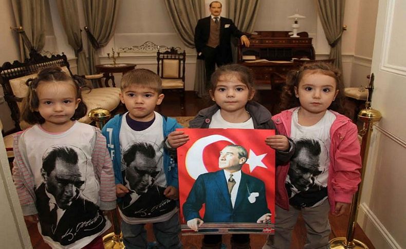 Karşıyakalı çocuklar Atatürk’ün izinde!