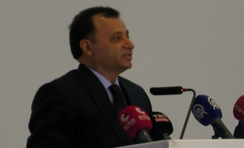 AYM Başkanı Arslan: Demokratik ülkelerde yorum kakofonisine yer yoktur