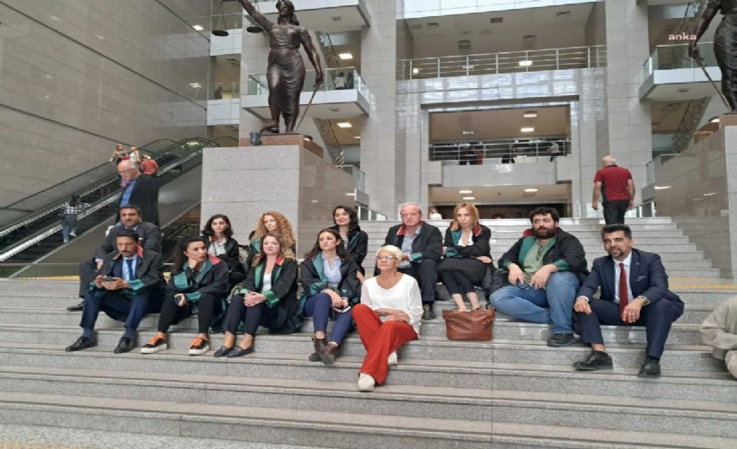 Can Atalay'ın meslektaşları İstanbul Adliyesi'nde oturma eylemi başlattı