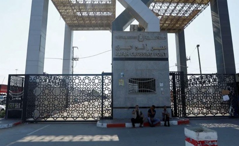 Gazzelilerin tahliyesi için Refah Sınır Kapısı açılacak mı?