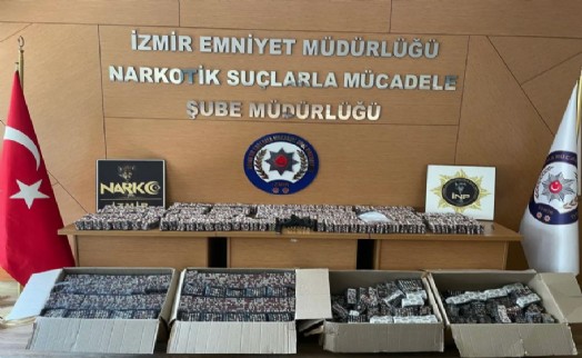 İzmir'de 89 bin adet sentetik ecza ele geçirildi