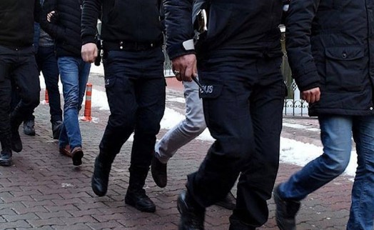 İzmir'de DEAŞ operasyonu: 21 gözaltı