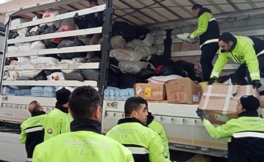 İzmir'den Hatay'a 244'üncü destek tırı gönderildi