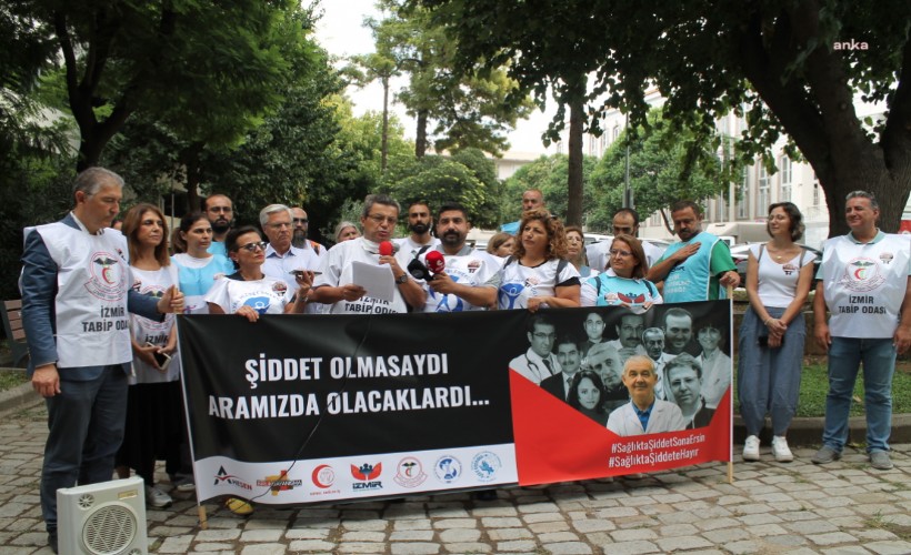 İzmirli sağlıkçılardan Bakan Koca'ya 'Sağlıkta Şiddet' tepkisi