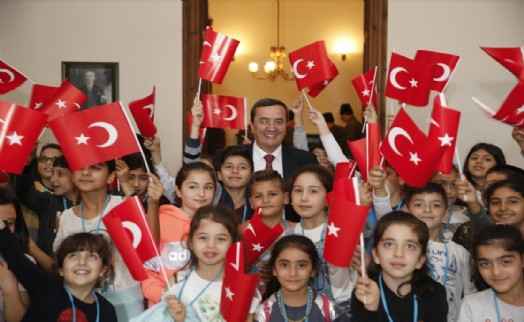 Konak'ta 100. yıl coşkusu