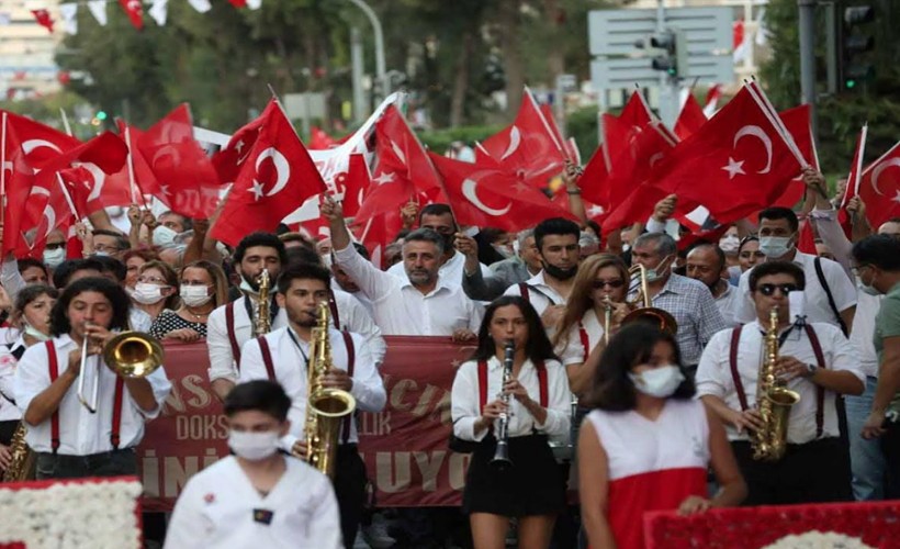 Sandal’dan 100. yıl kortejine davet! Atatürk Anıtı açılacak!