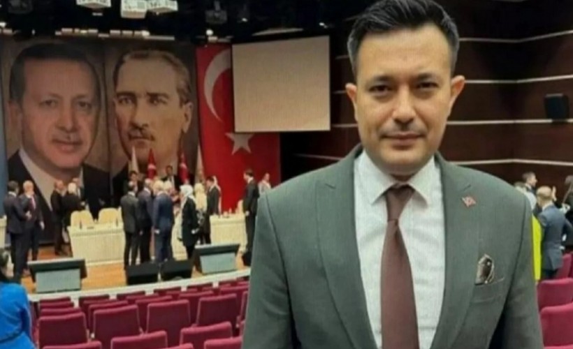 Türkücü Mahmut Tuncer’in oğlu, AK Parti MKYK üyesi oldu