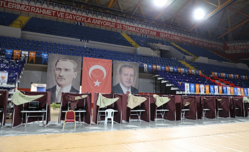 AK Parti İzmir'de temayül yoklaması yapıldı