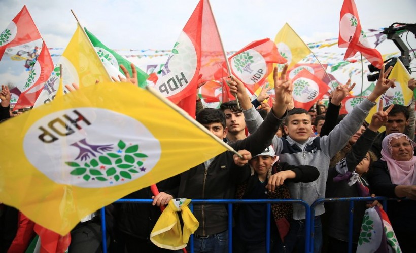 AYM’de HDP’yi kapatma hazırlığı