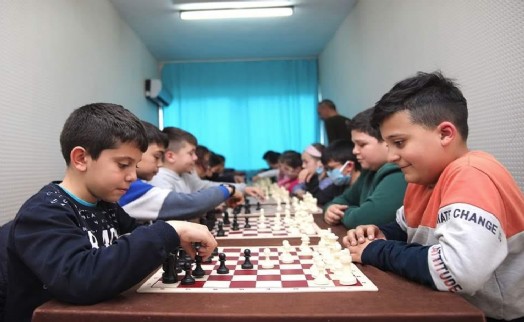 Bergama Yaşam Boyu Eğitim Merkezinde bin öğrenci eğitim alıyor