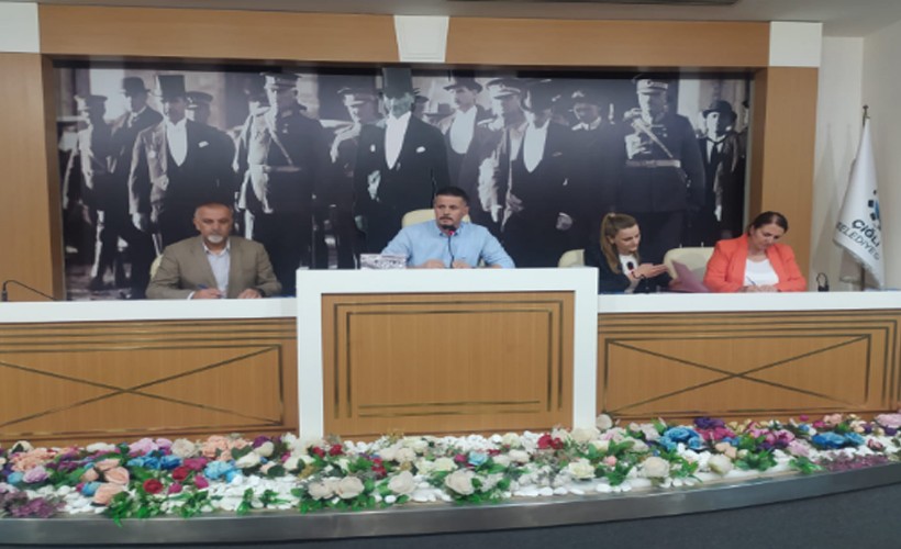 Çiğli’de AK Parti grubundan ‘katılım’ eleştirisi: Bürokratlar tınlamıyor