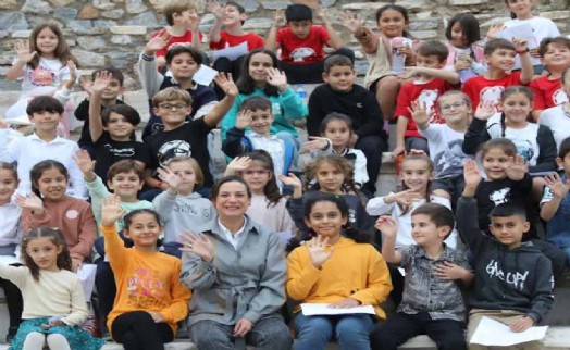 Selçuk'ta 'Çocuk Meclisi' kuruldu