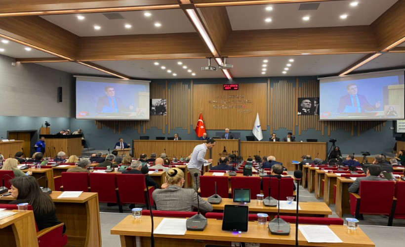 İZSU'nun 2024 bütçesi belli oldu: AK Parti'den eleştiri yağmuru