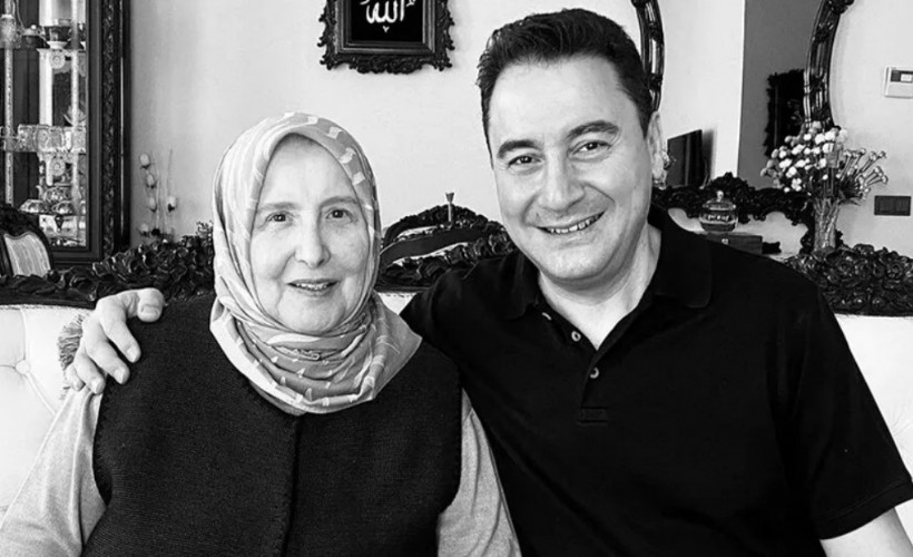 Ali Babacan'ın annesi son yolculuğuna uğurlandı