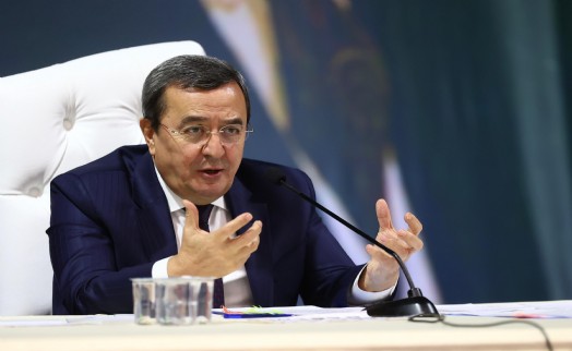 Batur: Konak'ın geleceği için tarihi kararlara imza attık