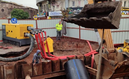 Büyük Kanal'da yenileme çalışmaları devam ediyor