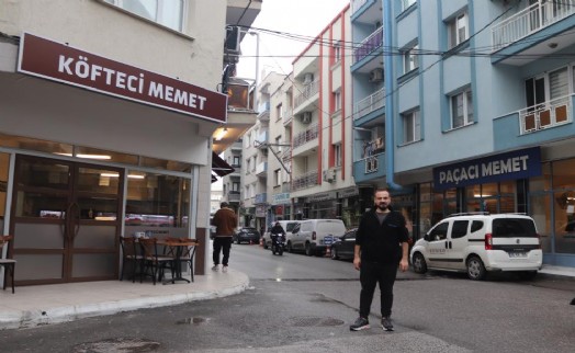 İzmir'de bu sokaktaki dükkanları görenler ‘kim bu Memet' diyor