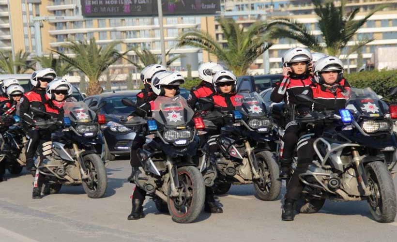 İzmir'de polis ekiplerinin suçla mücadelesi sürüyor