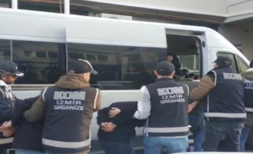İzmir’de bir suç örgütü daha çökertildi