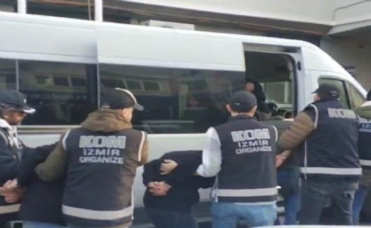 İzmir'de bir suç örgütü daha çökertildi
