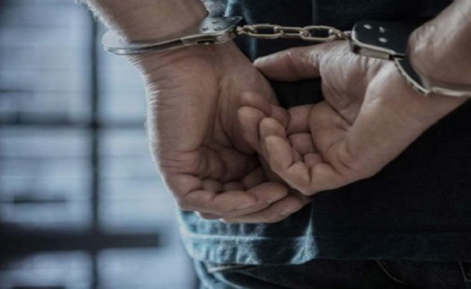 İzmir'de zehir tacirlerine operasyon: 27 tutuklama