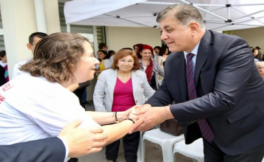 Karşıyaka'da hayata engel yok!