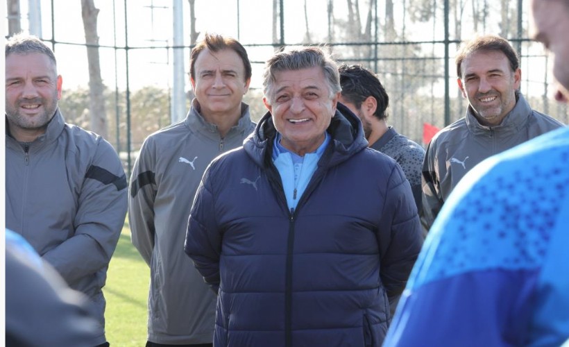 Menemen FK, Antalya'da kampa giriyor