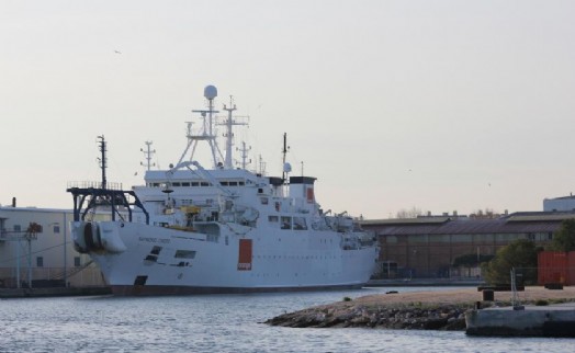 ‘Ölüm gemisi' İzmir'e geliyor: Aliağa'da asbest tehlikesi