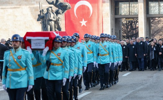 Yaşar Okuyan için TBMM'de cenaze töreni düzenlendi