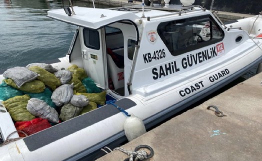 İzmir Körfezi'nde midye operasyonu