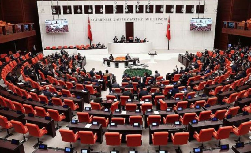 AK Parti'nin yeni yasama yılındaki ilk kanun teklifi belli oldu