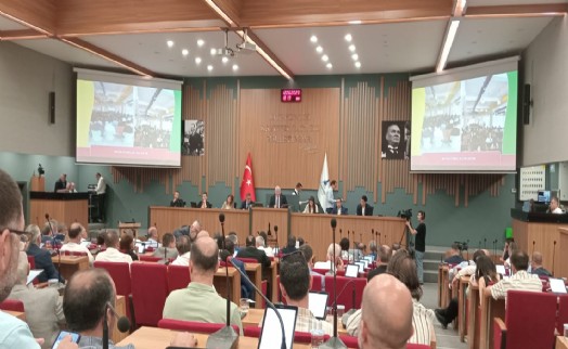 AK Partili Hızal'dan Örnekköy çıkışı: 'Buna demir ve beton hırsızlığı derler'