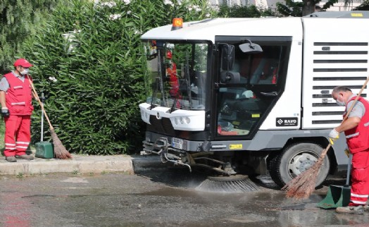 Bayraklı'da temizlik atağı