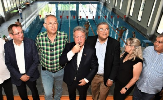 Çamdibi'nde yüzme keyfinde yeni sezon