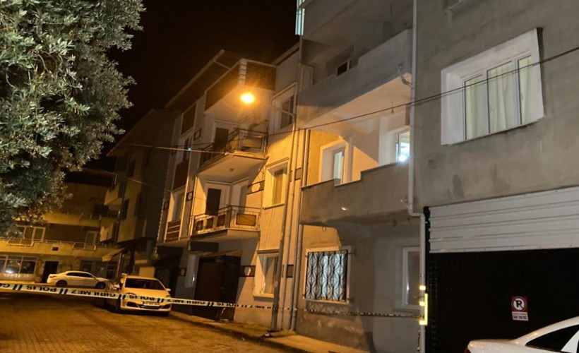 Gaziemir'de eşini pompalıyla öldürüp intihar etti