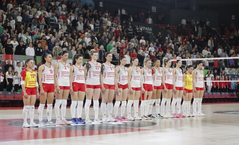 Göztepe Voleybol, 10 oyuncu ile yollarını ayırdı