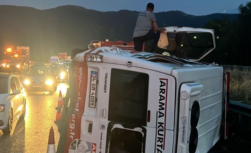 İzmir-Aydın Otoyolu'nda feci kaza