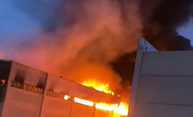 İzmir’de yağ fabrikasında korkutan yangın