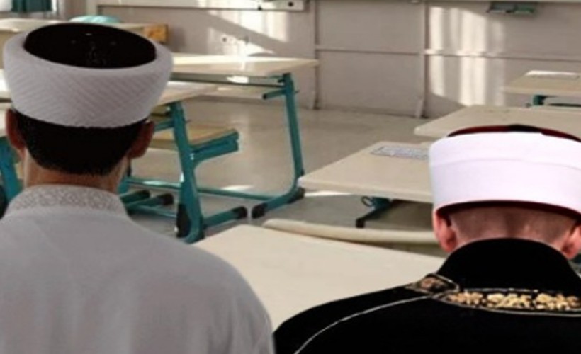 İzmir’deki 842 okula imam ve vaiz görevlendirildi: Anayasaya aykırı
