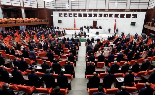 Yemin töreni öncesi ittifak partileri CHP'den istifa edecek