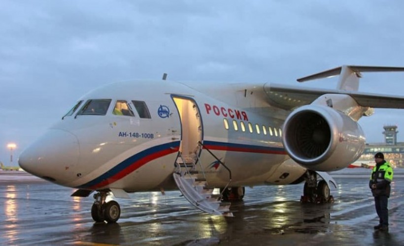 AB'nin hava sahasını kapatmasının ardından ilk kez bir Rus yolcu uçağı Bükreş'e indi